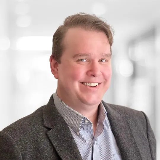 Christopher Berg headshot